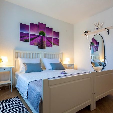 Apartment Placido Krk Крк Екстер'єр фото